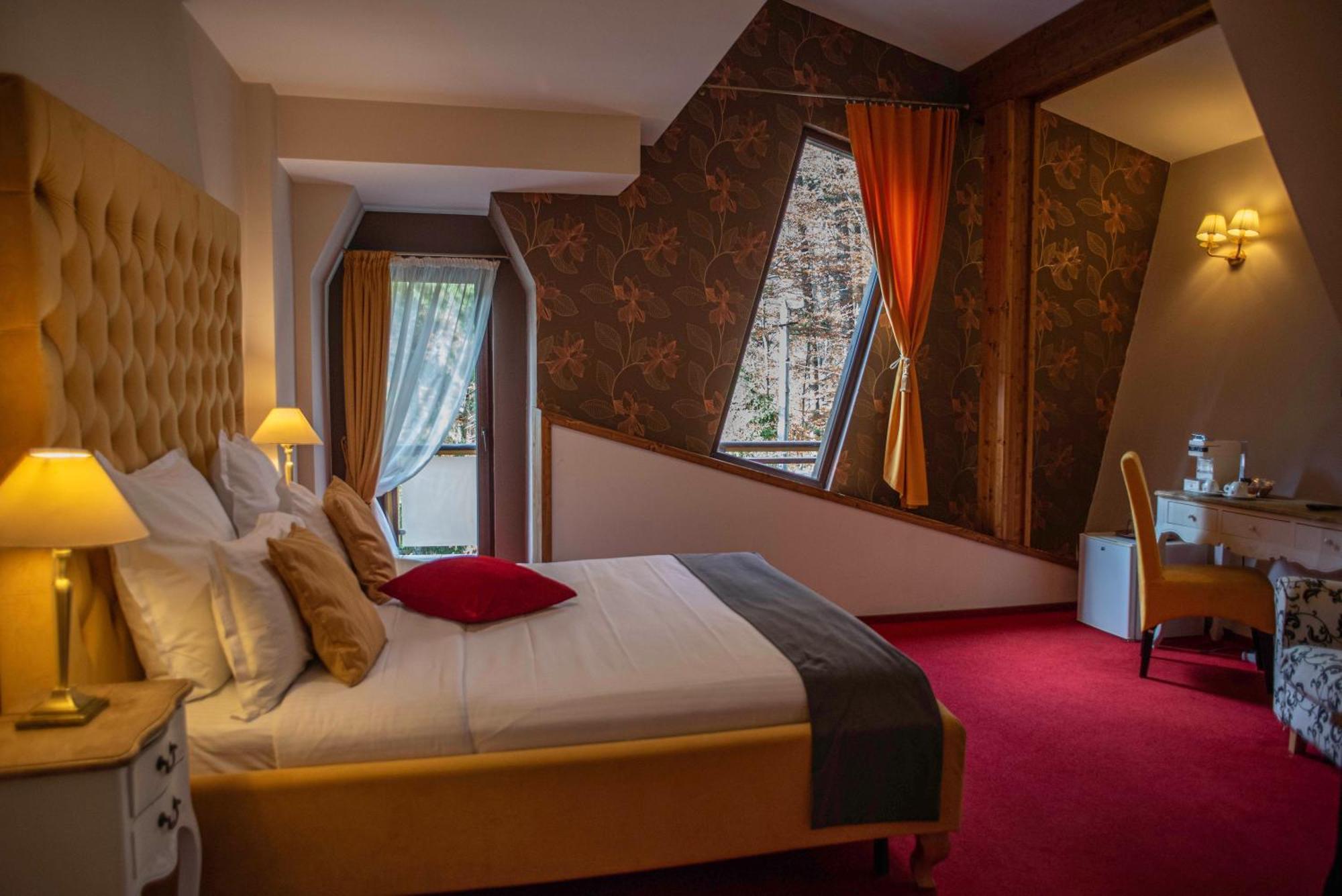 Paj Hotelul Retreat & Spa Синая Екстериор снимка