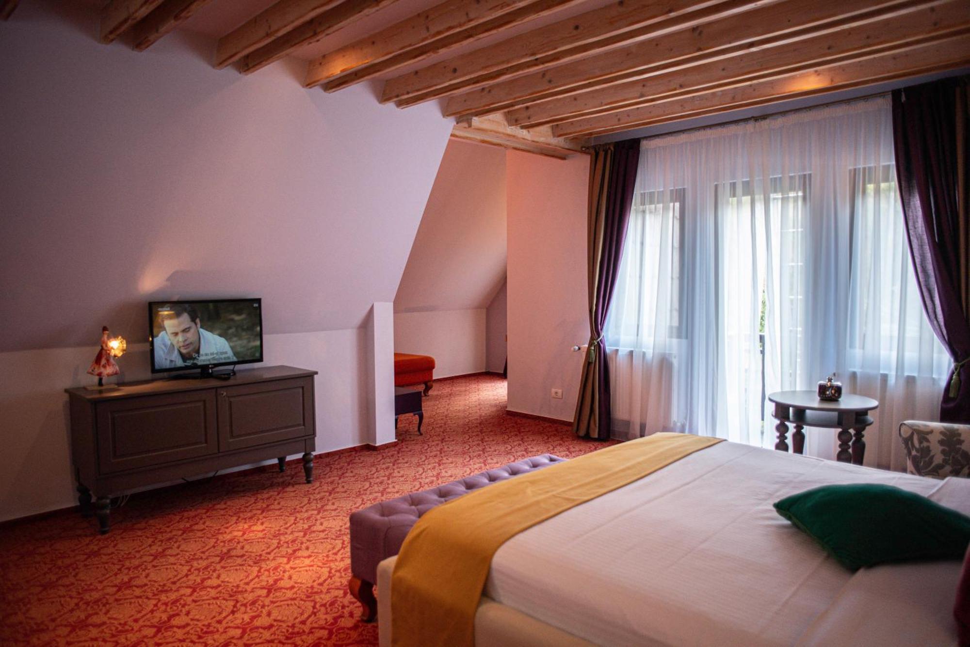Paj Hotelul Retreat & Spa Синая Екстериор снимка